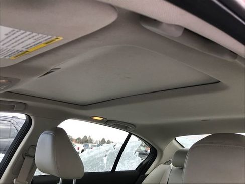 Used 2023 INFINITI Q50 Luxe image 5