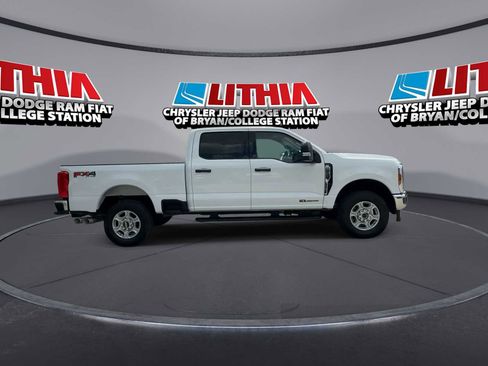 Used 2025 Ford F250 XLT w/ FX4 Off-Road Package AWD/4WD image 9