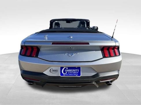 Used 2024 Ford Mustang Premium image 32
