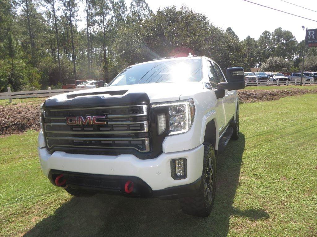 Used 2022 GMC Sierra 2500 AT4 w/ AT4 Premium Plus Package AWD/4WD image 2