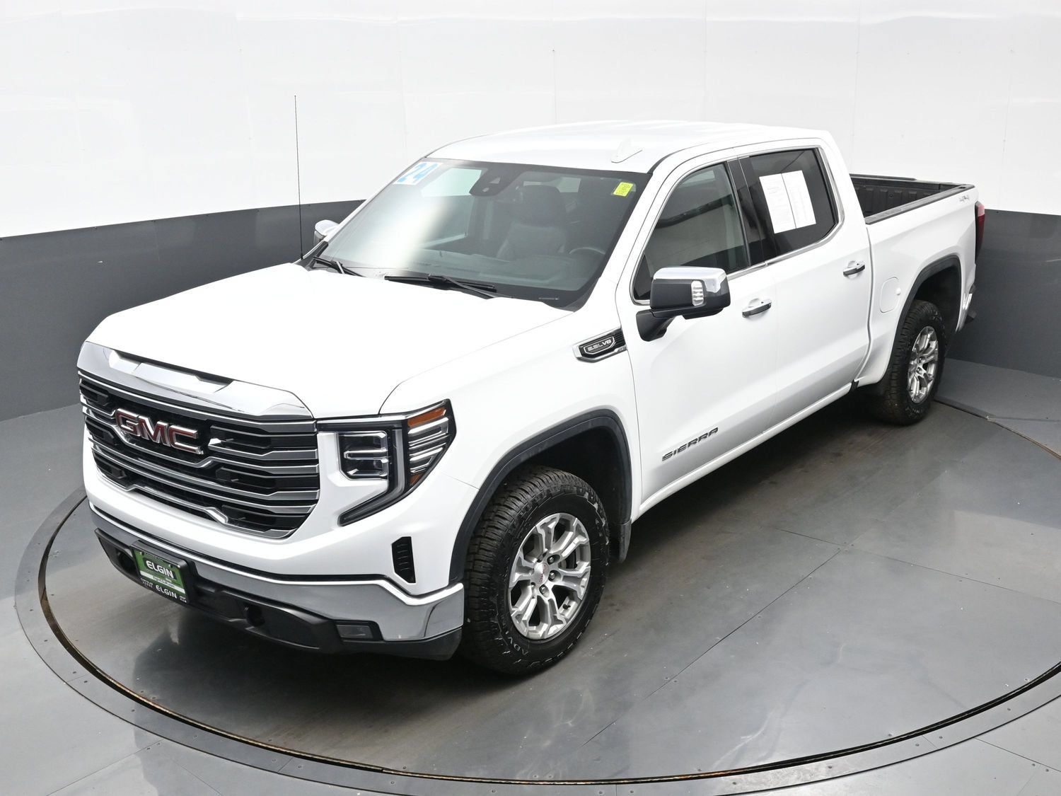 Used 2024 GMC Sierra 1500 SLT AWD/4WD image 35