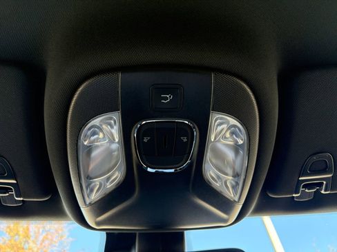 New 2026 Jeep Compass Limited image 28