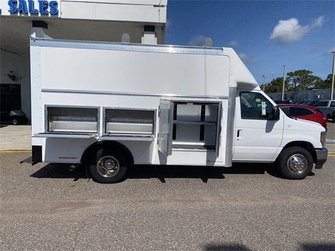 New 2026 Ford E-350 and Econoline 350 Super Duty w/ Power Equipment Group image 5
