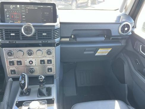Used 2025 INEOS Grenadier AWD/4WD image 18