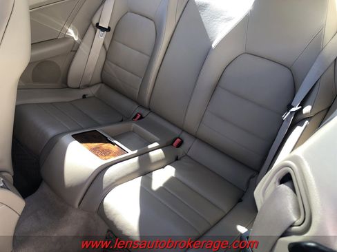 Used 2012 Mercedes-Benz E 550 Coupe w/ Appearance Pkg image 17