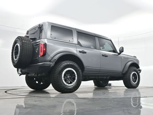 New 2025 Ford Bronco Badlands w/ Sasquatch Package image 39