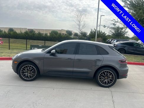 Used 2018 Porsche Macan AWD/4WD image 2