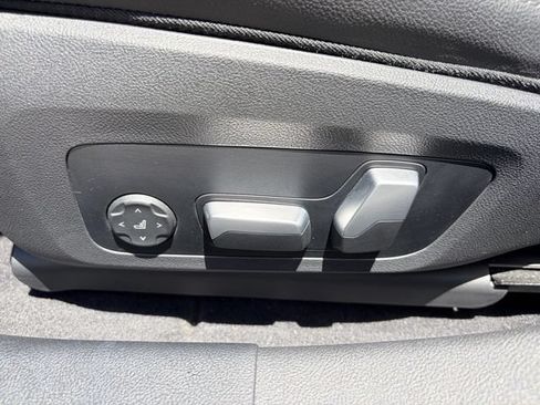 Used 2023 BMW i4 eDrive35 w/ Premium Package RWD image 21