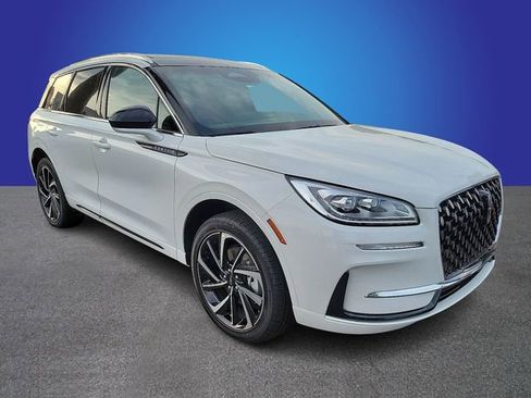 New 2024 Lincoln Corsair Grand Touring image 2