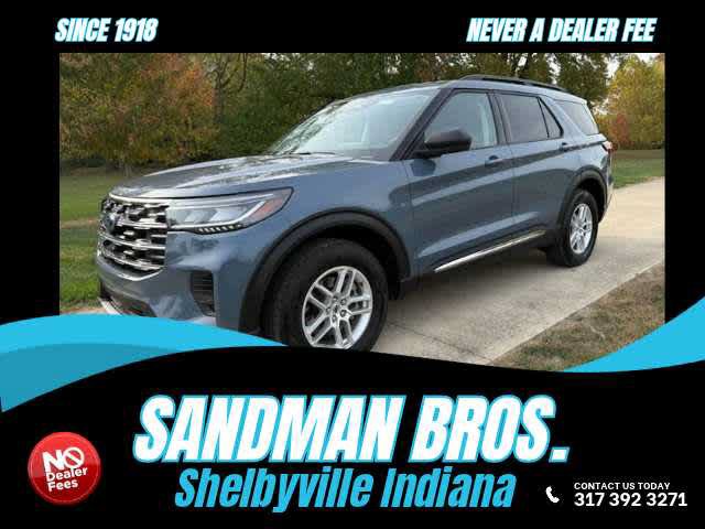 Used 2025 Ford Explorer Active AWD/4WD image 1