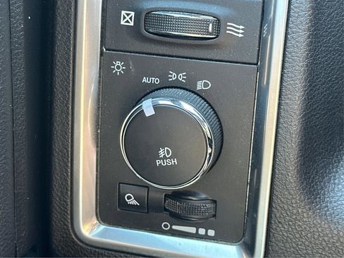 Used 2021 RAM 1500 Classic Warlock AWD/4WD image 29