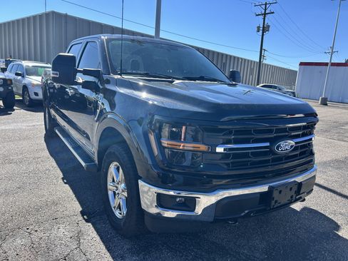 Used 2025 Ford F150 XLT w/ Equipment Group 301A Standard AWD/4WD image 8