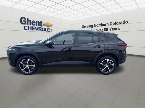 New 2026 Chevrolet Trax RS w/ Driver Confidence Package image 2