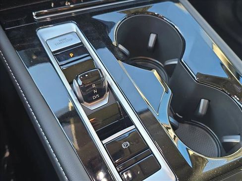 New 2026 Volkswagen Atlas SEL Premium R-Line AWD/4WD image 11
