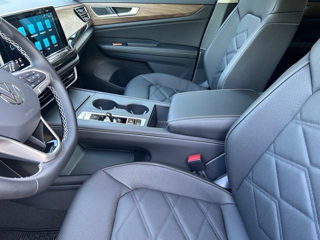 New 2026 Volkswagen Atlas SE FWD image 9