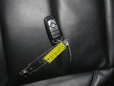 Used 2022 Ford Explorer XLT w/ Equipment Group 202A image 42