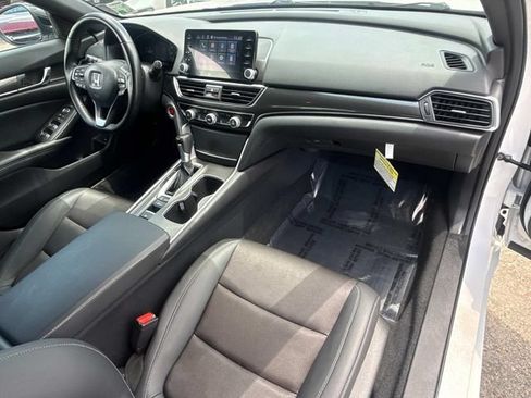 Used 2022 Honda Accord Sport image 17