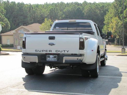 Used 2016 Ford F350 Lariat w/ Lariat Ultimate Package image 11