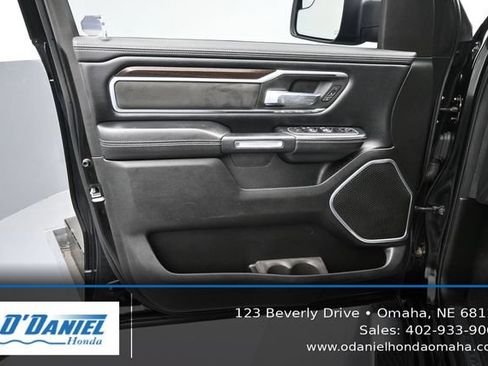 Used 2022 RAM 1500 Laramie AWD/4WD image 23