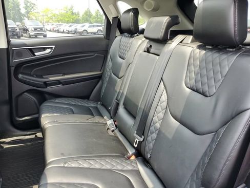 Used 2024 Ford Edge Titanium w/ Equipment Group 301A AWD/4WD image 34