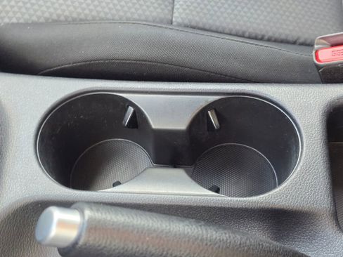 Used 2021 Kia Soul LX image 28