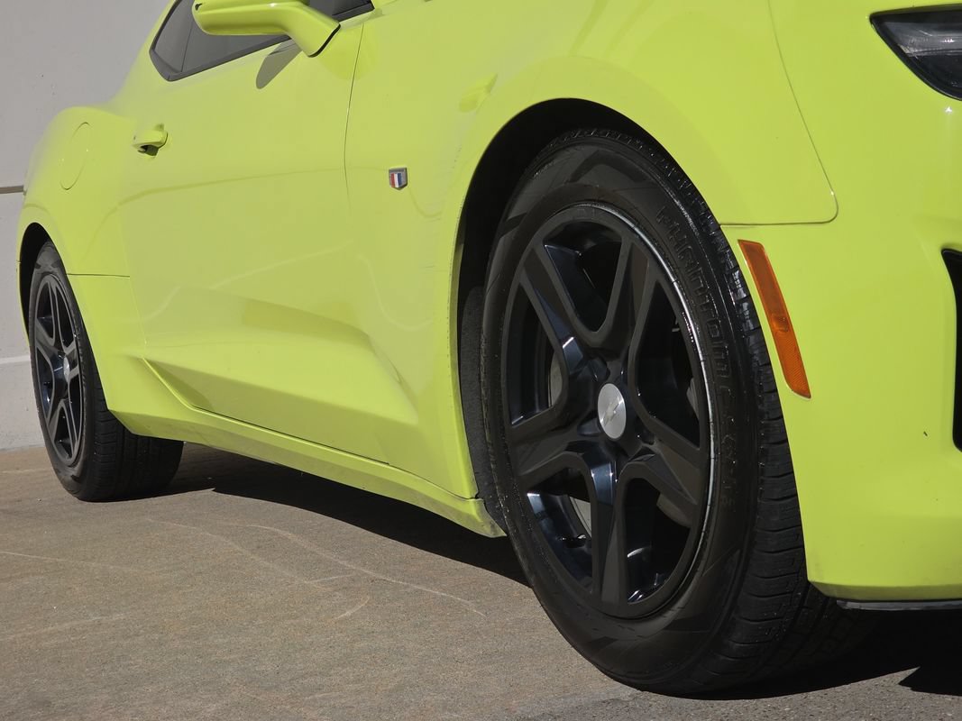 Used 2019 Chevrolet Camaro LT RWD image 34