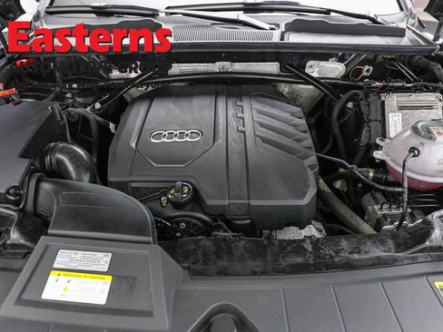 Used 2023 Audi Q5 Prestige w/ Prestige Package AWD/4WD image 7