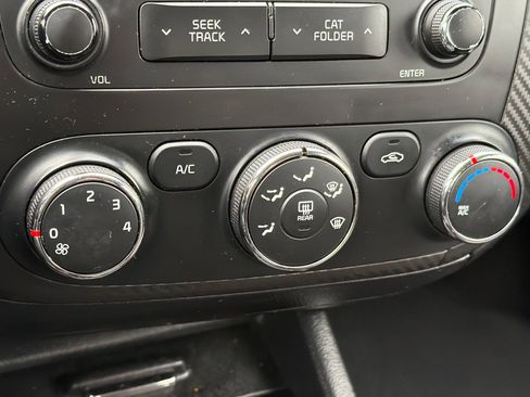 Used 2016 Kia Forte EX FWD image 19