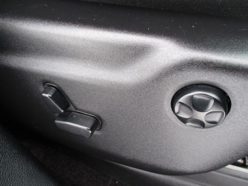 Used 2017 Dodge Durango R/T image 44