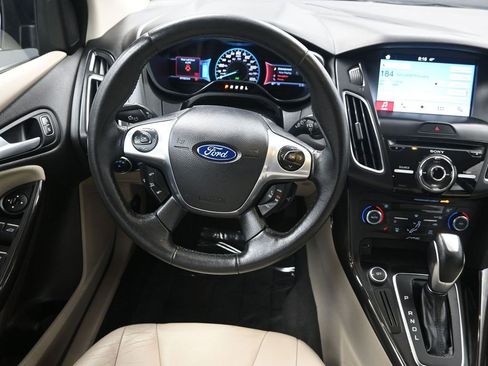 Used 2016 Ford Focus Electric Hatchback w/ Exterior Protection Package image 31