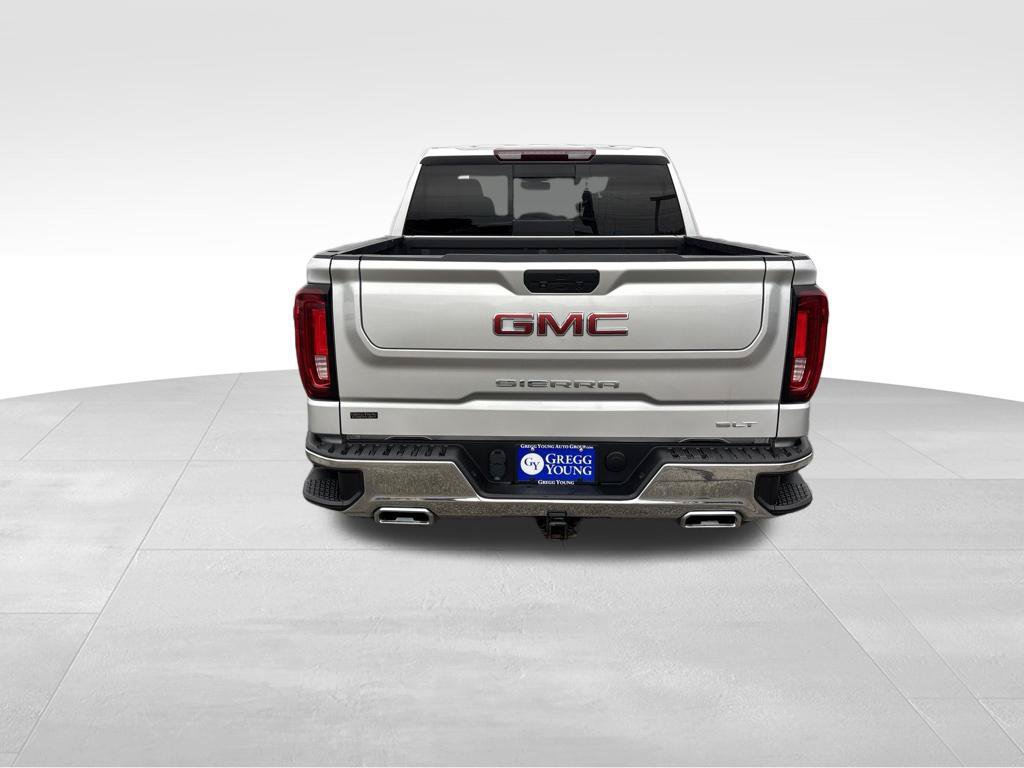 Used 2022 GMC Sierra 1500 SLT w/ SLT Premium Package AWD/4WD image 5