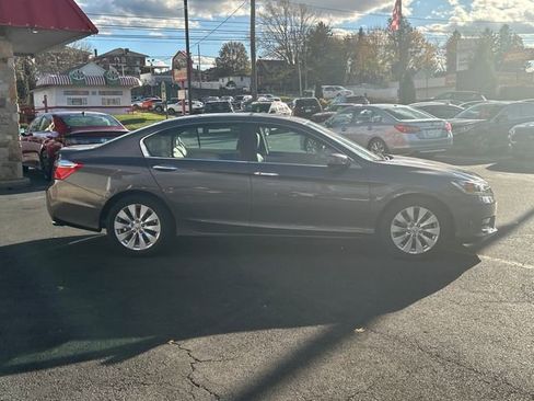 Used 2015 Honda Accord EX-L image 8