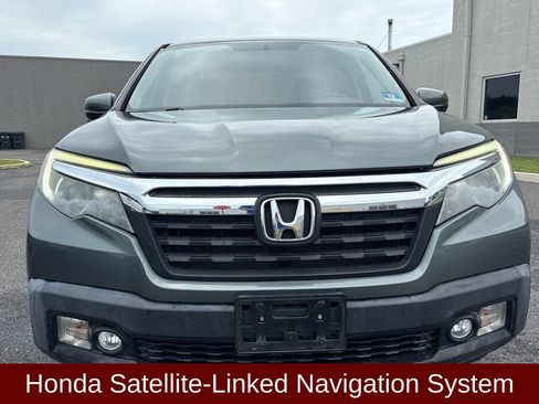 Used 2017 Honda Ridgeline RTL-T image 2