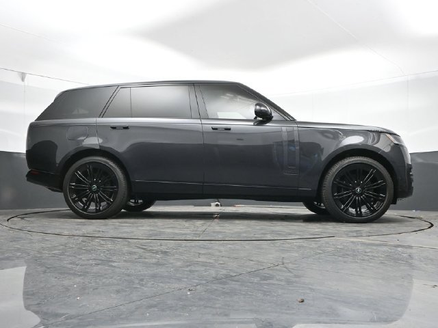 Used 2023 Land Rover Range Rover Long Wheelbase Autobiography AWD/4WD image 40