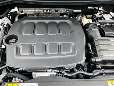 New 2026 Volkswagen Tiguan SE R-Line AWD/4WD image 31