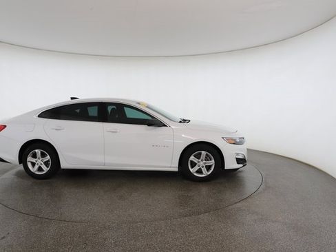 Used 2022 Chevrolet Malibu LS w/ LPO, Convenience Package 1 image 23