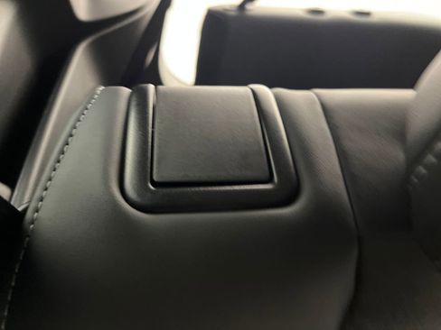 Used 2025 Mitsubishi Outlander SE AWD/4WD image 20