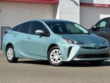 Certified 2020 Toyota Prius LE image 2