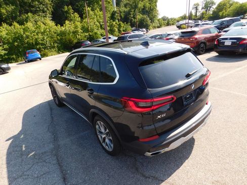 Used 2019 BMW X5 xDrive40i w/ Premium Package 2 AWD/4WD image 7