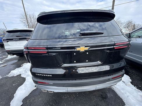New 2026 Chevrolet Traverse LT image 4