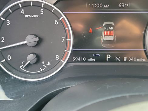 Used 2024 Nissan Rogue S AWD/4WD image 25