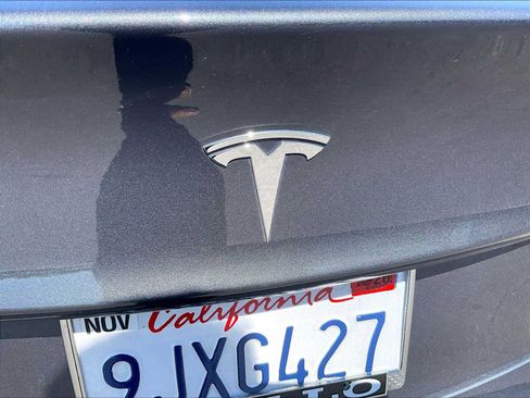 Used 2023 Tesla Model 3 Standard Range RWD image 11