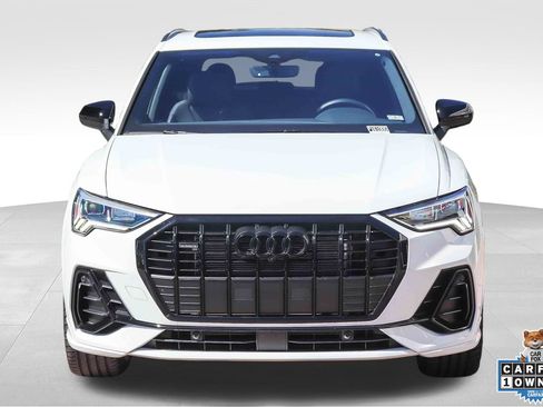 Certified 2025 Audi Q3 2.0T Premium Plus w/ Premium Plus Package AWD/4WD image 2