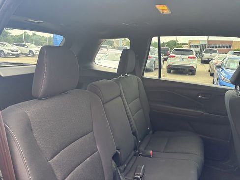 Used 2021 Honda Passport Sport image 30