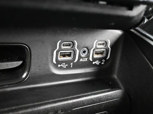 Used 2022 RAM 1500 Laramie image 25