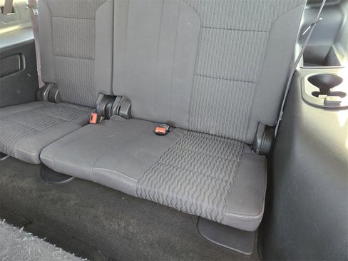 Used 2016 Chevrolet Suburban LS w/ Enhanced Driver Alert Package image 31