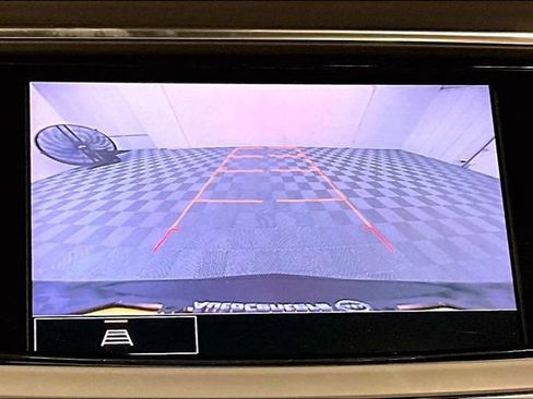 Used 2023 Buick Enclave Essence w/ Experience Buick Package FWD image 29