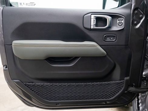 New 2026 Jeep Gladiator Mojave AWD/4WD image 22