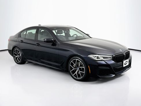 Used 2021 BMW 530i xDrive w/ M Sport Package AWD/4WD image 2