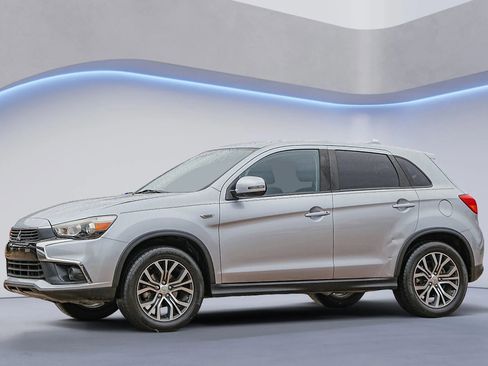Used 2017 Mitsubishi Outlander Sport ES image 17